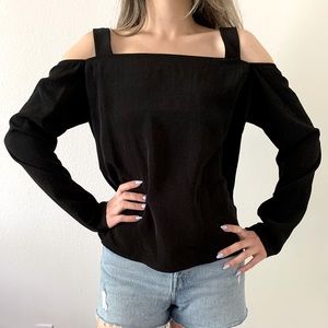 Nordstrom - Harlowe& Graham - black top - BRAND NEW W TAGS - size M